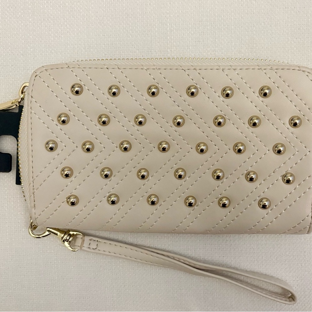 Mossimo Supply Co. Cream Wristlet with Gold Studs